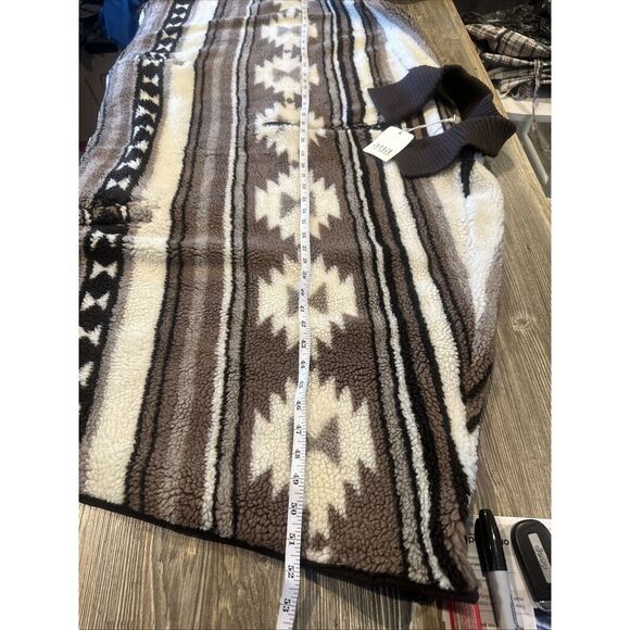 a.n.a. Women’s  Southwest Aztec Fleece Poncho Cape Jacket One Size NWT. $140 17 - Picture 8 of 9